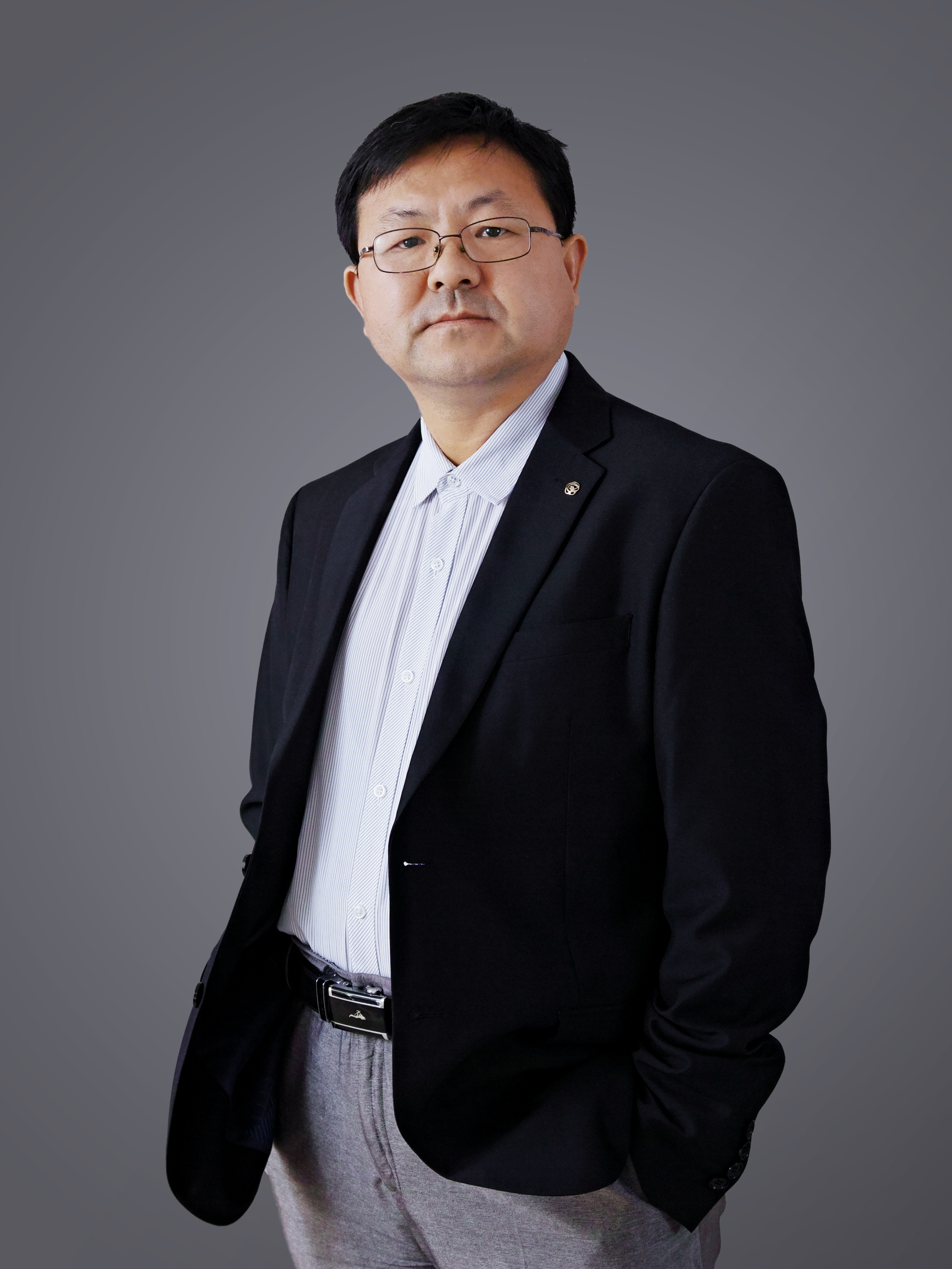 张绍勇1.jpeg